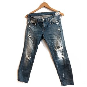 Zara Cropped Distressed jeans in a Light Wash